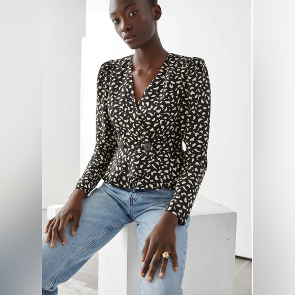 & Other Stories Tops - & OTHER STORIES Peplum Duo Button Wrap Blouse Bland And Cream Size 4